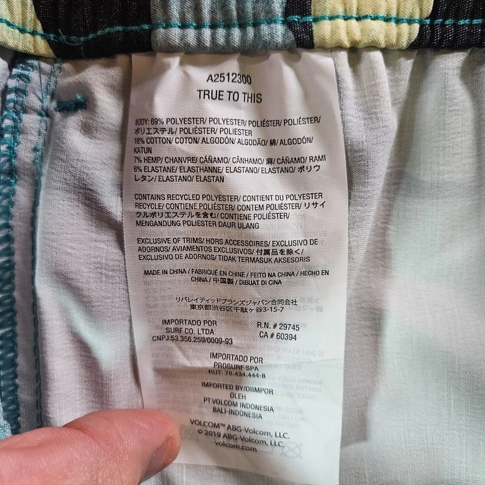 NWT Volcom‎ Stoneys Board Shorts Swim Trunks Men Small Geometric Green Black - Picture 5 of 11